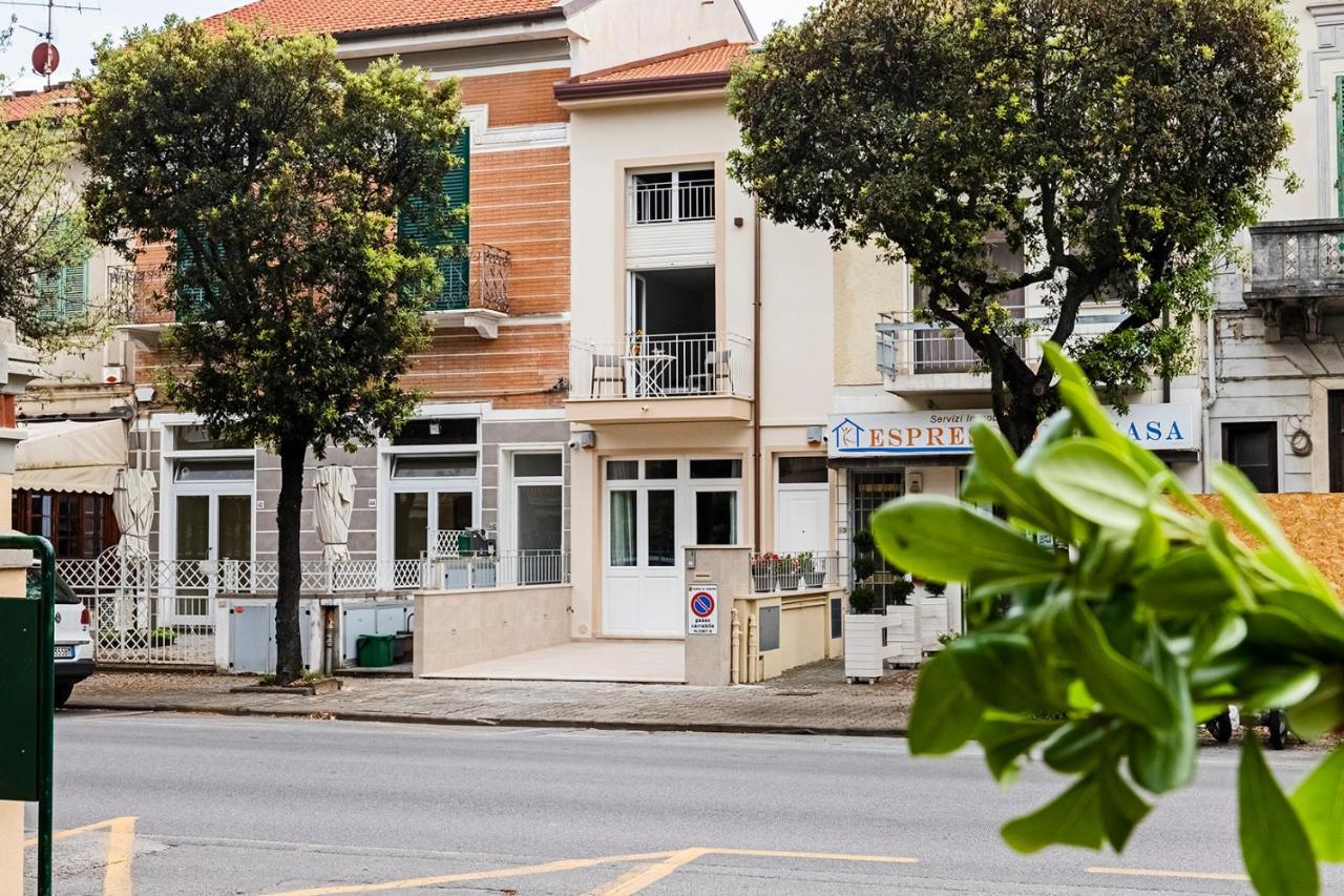 Versilia Residence - Colombo Lido di Camaiore Ngoại thất bức ảnh